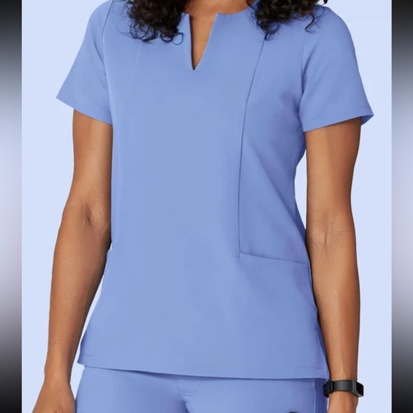 Mandala Tops - NWT - Mandala Scrub Set - Medium - Coastline Blue